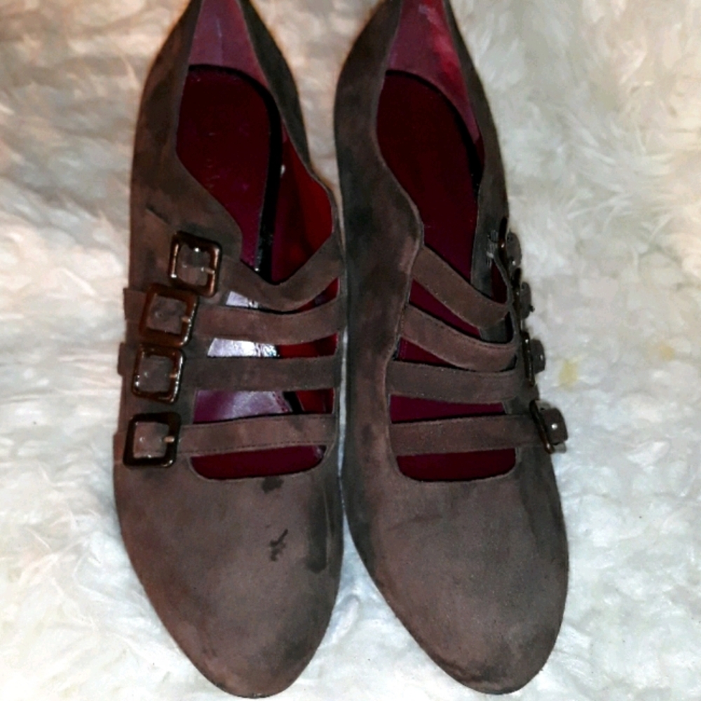 Authentic Enzo Angiolini Eacalandra heels
